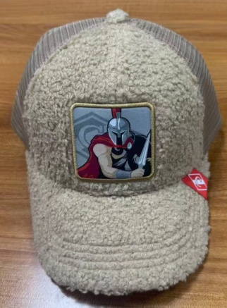 Cap HC Spartak beige plush gladiator 25.12.05