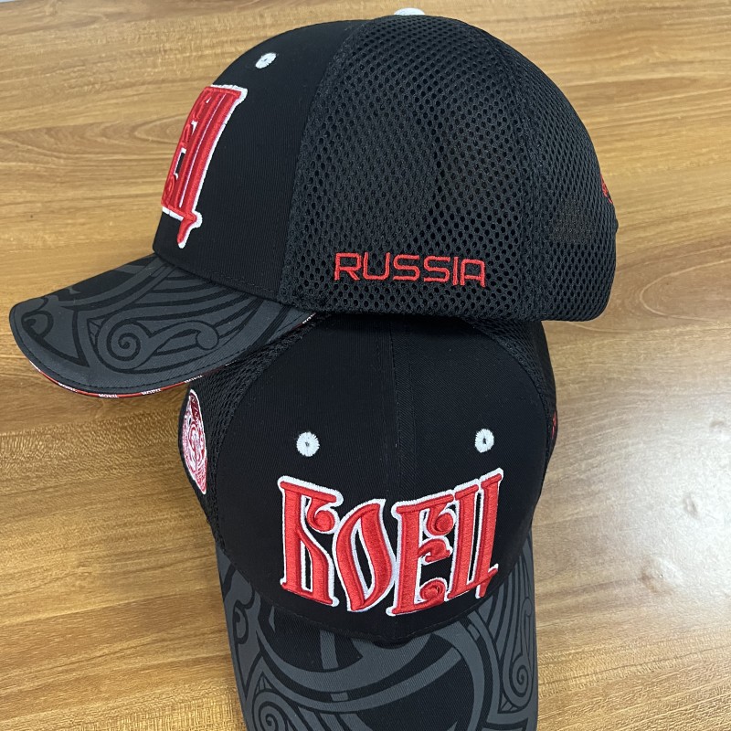 Cap Boec black setka