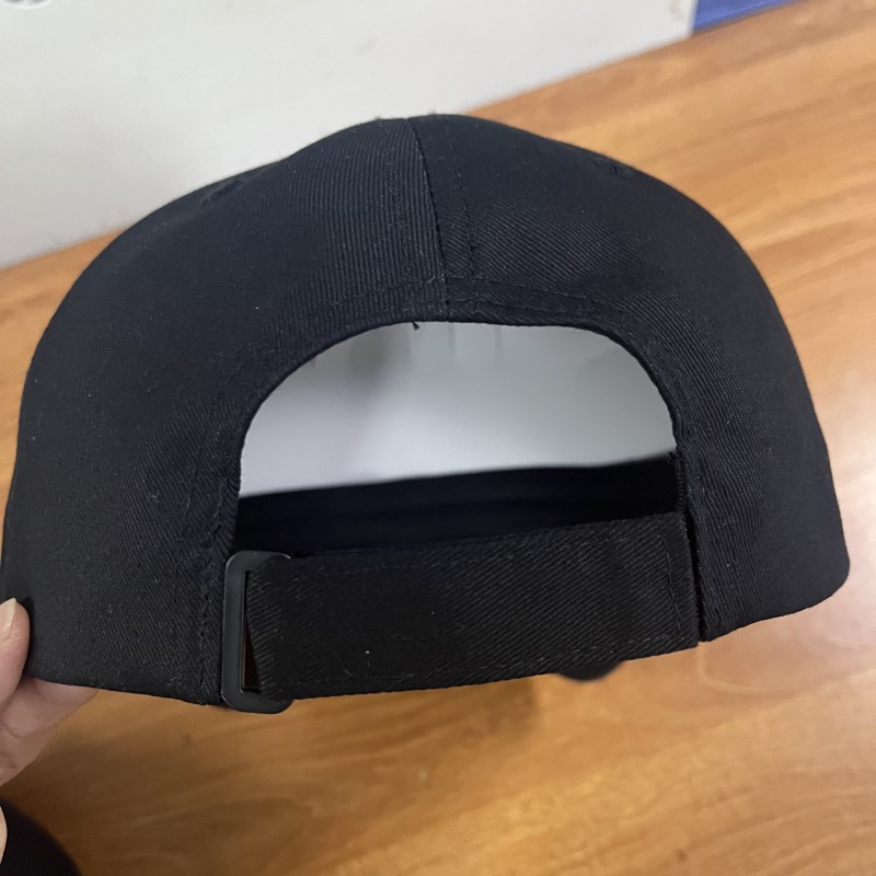8 Cap black neylon zastezhka