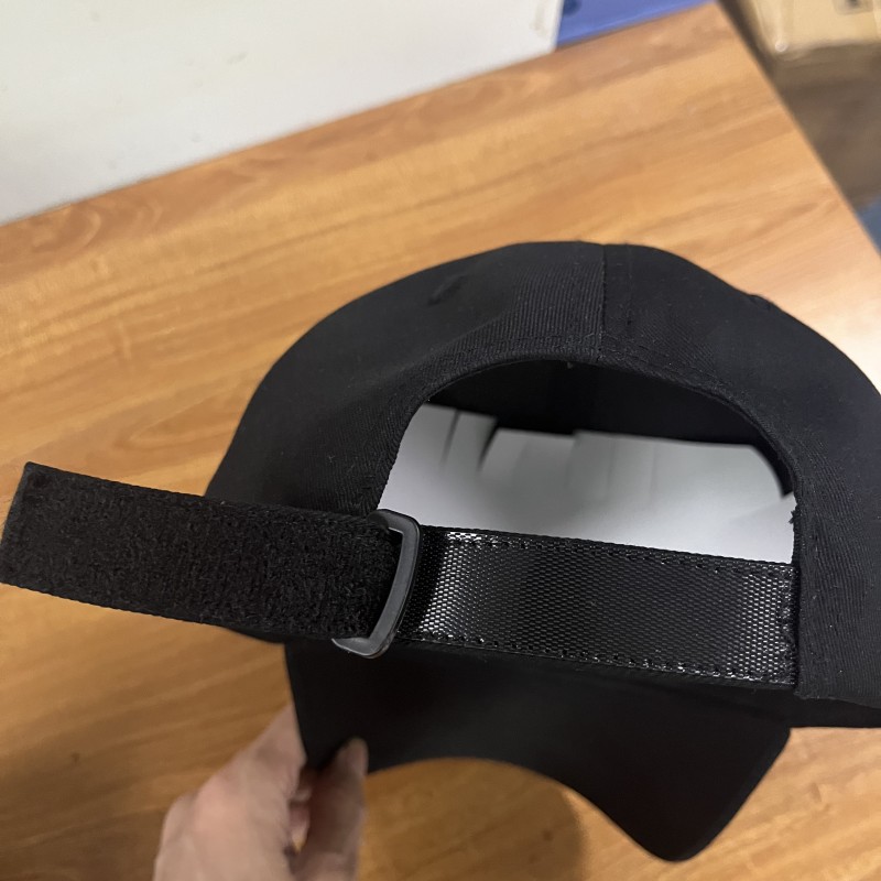 8 Cap black neylon zastezhka