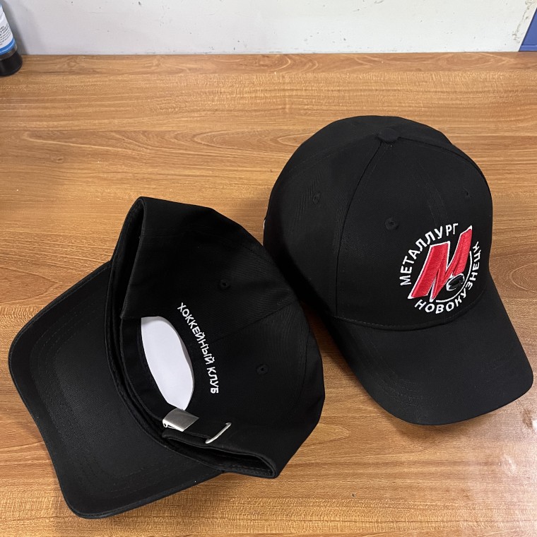 Cap Black HC Metallurg NK