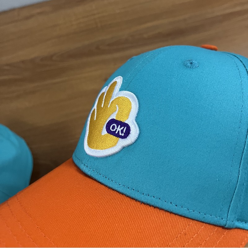 Cap Manzherok hand OK