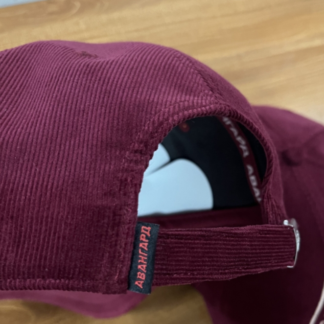 HC Avangard cap burgundy