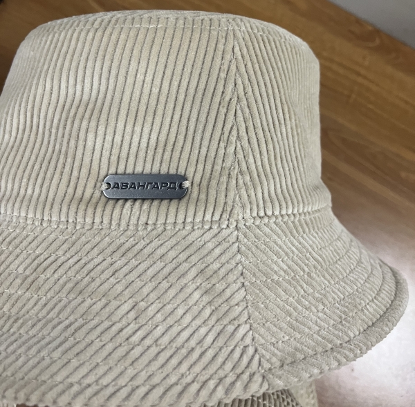 HC Avangard panama sand